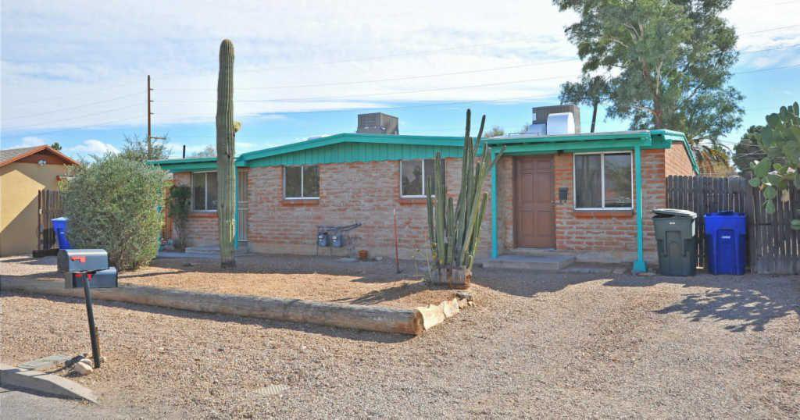 1220 E Lee St in Tucson, AZ - Foto de edificio