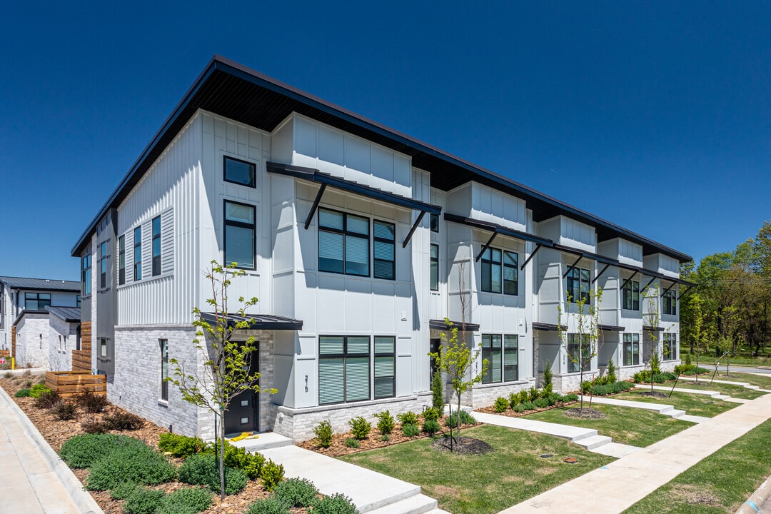 Parkside Row in Bentonville, AR - Foto de edificio
