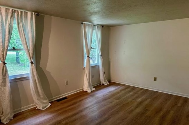 41 Albury Stone Cir in Nashua, NH - Building Photo - Building Photo