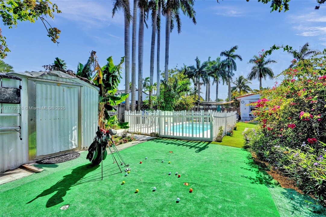 1611 Mayo St in Hollywood, FL - Building Photo