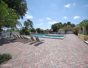 2091 NW 96th Terrace in Pembroke Pines, FL - Building Photo - Building Photo