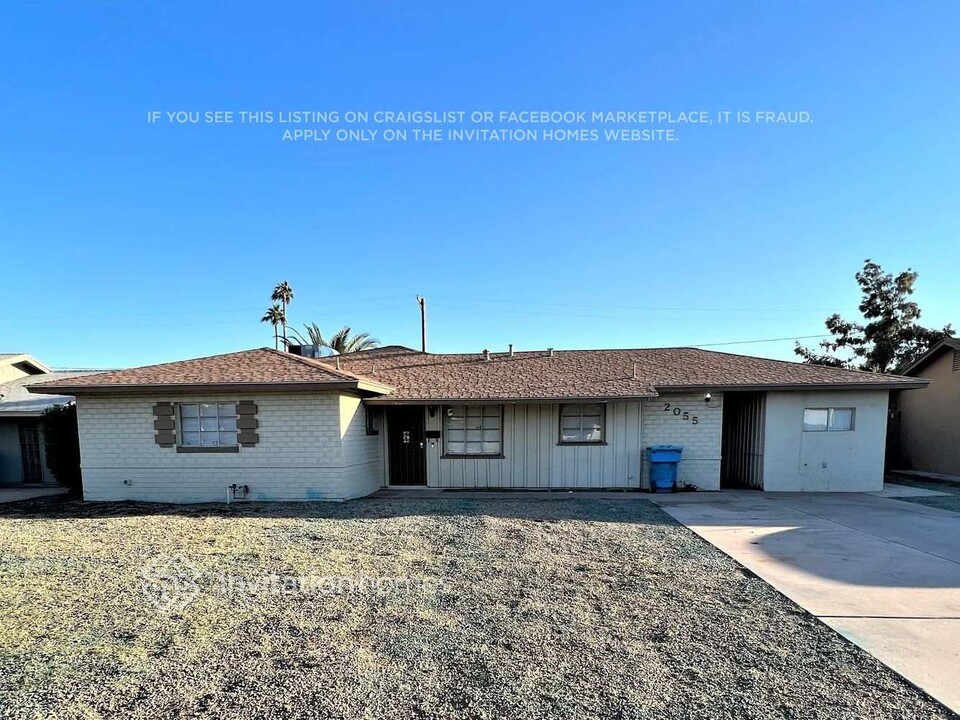 2055 West Campbell Ave in Phoenix, AZ - Building Photo