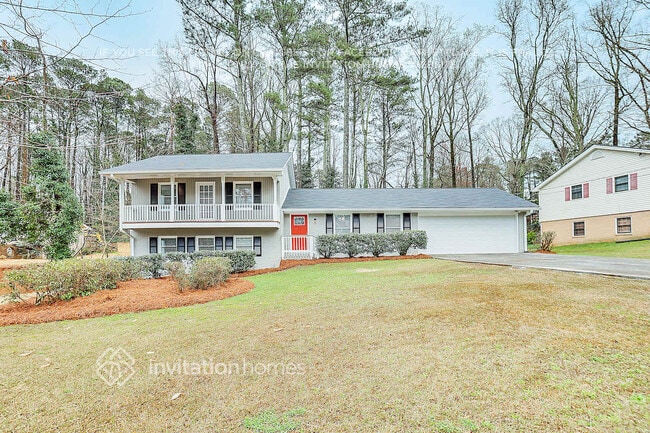399 Dorsey Cir SW in Lilburn, GA - Building Photo - Building Photo