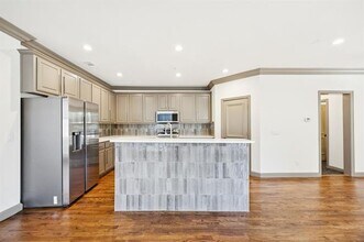 5804 Hudson St in Dallas, TX - Building Photo - Building Photo