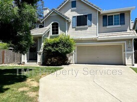 8823 Ocean Breeze Ct in Elk Grove, CA - Building Photo