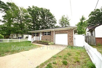 823 Brentwood Dr in Norfolk, VA - Building Photo - Building Photo