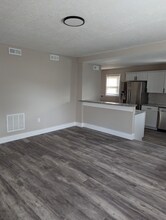 567 Grover St in Liberty, MO - Building Photo - Building Photo