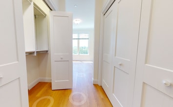 101 Ellery Ct, Unit 601 in Chestnut Hill, MA - Building Photo - Building Photo
