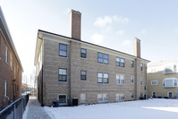 1321 N Harlem Ave in Oak Park, IL - Foto de edificio - Building Photo