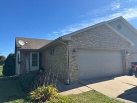 903 Rumley Run in Deforest, WI - Building Photo