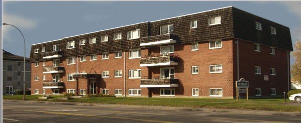 The Park Lane in Thunder Bay, ON - Building Photo