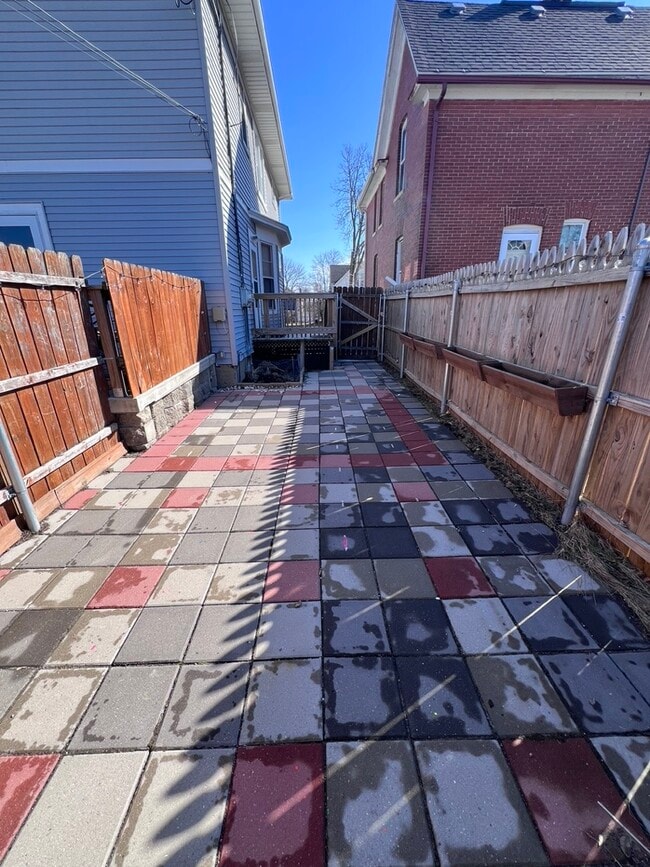 property at 2142 Clarence Ave