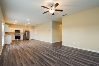 526 Knightsbridge Ln in Winder, GA - Building Photo - Building Photo