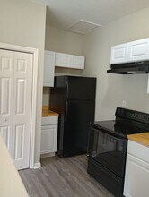 900 Carline Rd in Rossville, GA - Building Photo - Building Photo
