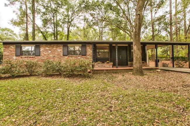 property at 2409 Almond Dr