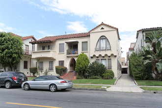 366 S Cochran Ave in Los Angeles, CA - Building Photo - Primary Photo