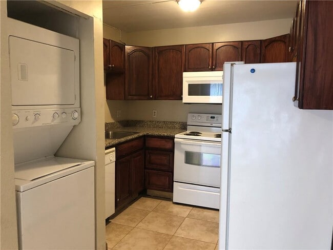 11034 Royal Palm Blvd in Coral Springs, FL - Building Photo - Building Photo