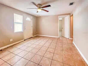 2137 Roselawn St in Sarasota, FL - Building Photo - Building Photo