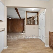 817 E 6th St in Irving, TX - Building Photo - Building Photo