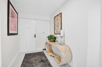 7233 Promenade Dr, Unit 1101 in Boca Raton, FL - Building Photo - Building Photo