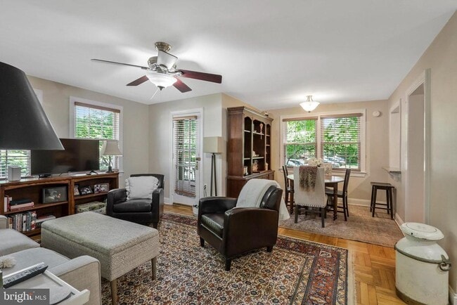 property at 1105 Belle View Blvd