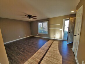 249 Hamilton Meadows Ln in Fort Wayne, IN - Building Photo - Building Photo
