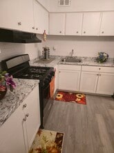22 Sunset Ave, Unit 1 in Bayonne, NJ - Building Photo - Building Photo