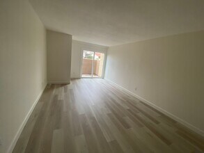 7380 Park Ridge Blvd in San Diego, CA - Building Photo - Building Photo