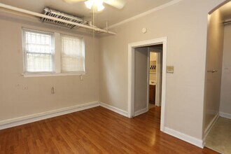 2832 N Burling St in Chicago, IL - Building Photo - Building Photo