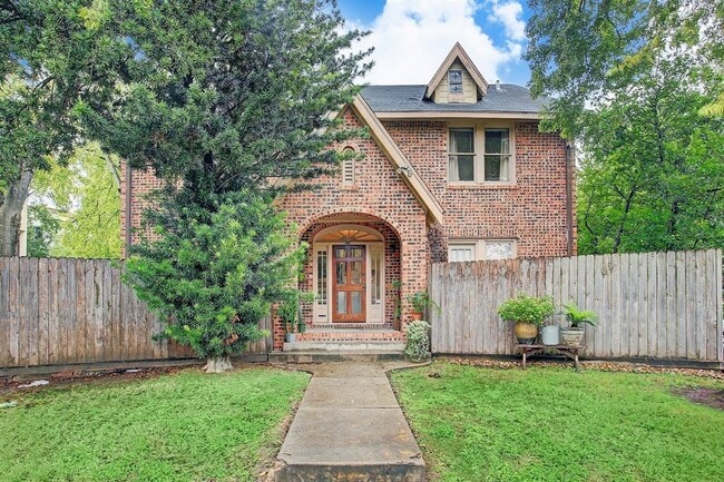 property at 2323 Park St