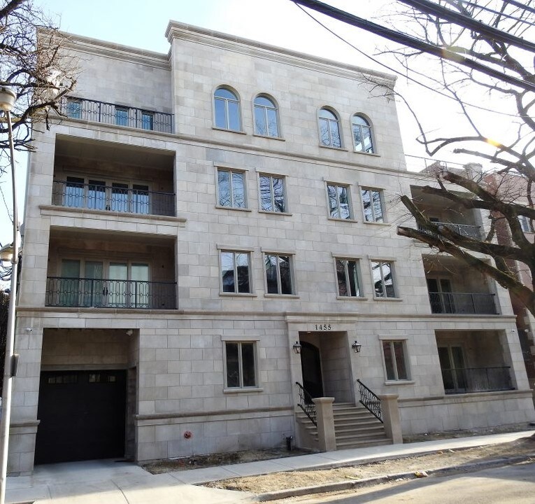 1455 N Wieland St in Chicago, IL - Building Photo