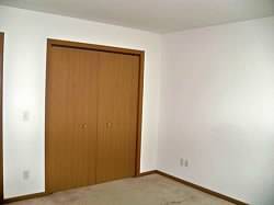 5508 E Valley View Dr, Unit A in St. Joseph, MO - Building Photo - Building Photo