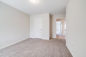 112 Barfield Way in Rincon, GA - Building Photo - Building Photo