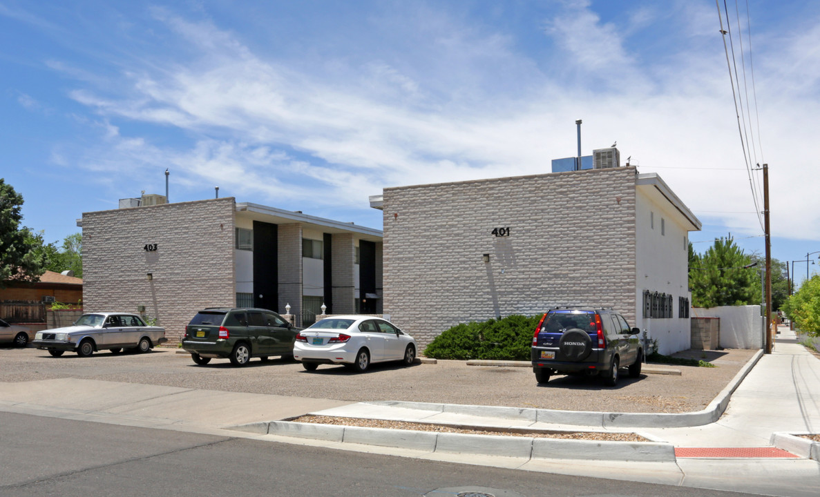 401-403 Graceland Dr SE in Albuquerque, NM - Building Photo