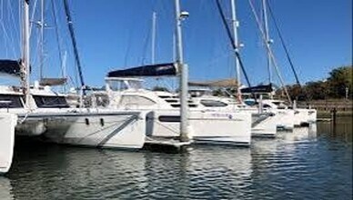 811 N 1st St in Hampton, VA - Foto de edificio - Building Photo