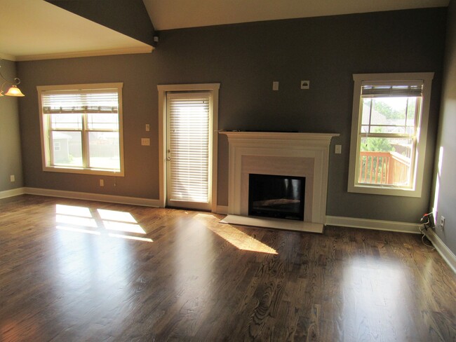 285 Solamere Ln in Auburn, AL - Building Photo - Building Photo