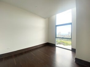 1500 N Halsted St, Unit 1910 in Chicago, IL - Foto de edificio - Building Photo