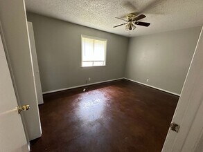 210 Memory Ln in Whitehouse, TX - Building Photo - Building Photo