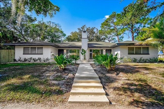 property at 1225 Cocoanut Ave