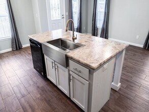 2610 Dogwood Pl in Leesburg, FL - Building Photo - Building Photo