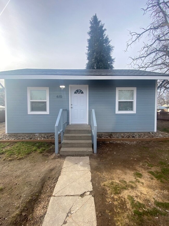 610 St Helens St in Yakima, WA - Building Photo - Building Photo