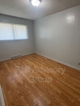 7138 SW Lario Ln in Topeka, KS - Building Photo - Building Photo