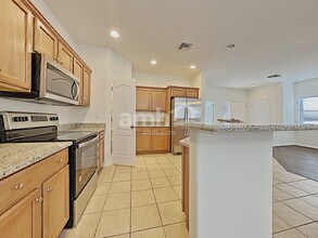6661 E Gehrig Ln in Tucson, AZ - Building Photo - Building Photo