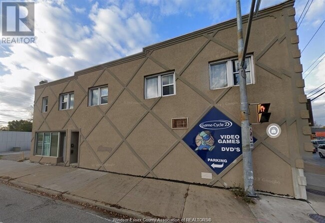 property at 2329 Pillette Rd