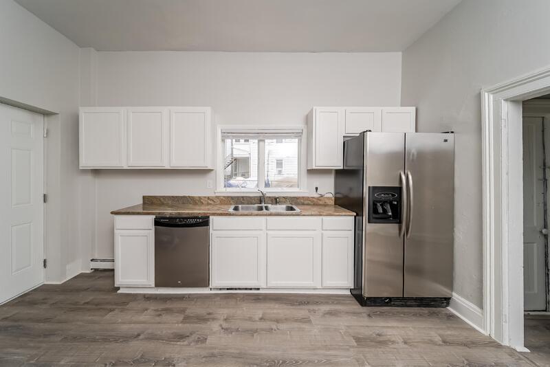 71 14th St in Troy, NY - Building Photo
