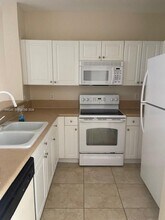 230 SE 29th Ave in Homestead, FL - Building Photo - Building Photo