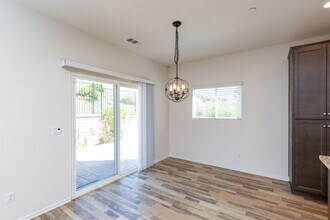 35317 White Camarillo Ln in Fallbrook, CA - Building Photo - Building Photo