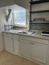 1095 Mile Square Rd, Unit #2 in Yonkers, NY - Foto de edificio - Building Photo