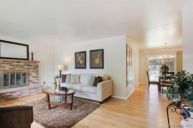 6741 E La Salle Pl in Denver, CO - Foto de edificio - Building Photo