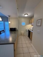 221 Old Pond Ln in Norwich, CT - Building Photo - Building Photo